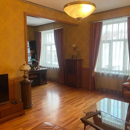 Apartment Old Town Near St Peters Basilica